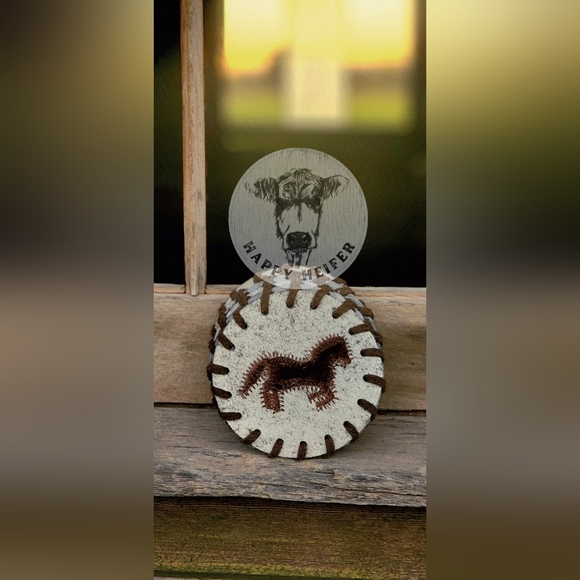 Genuine Cowhide Table Runner with Coasters – 65" x 12" NWOT - Picture 3 of 4